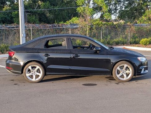 Used 2019 Audi A3 2.0T Premium image 4