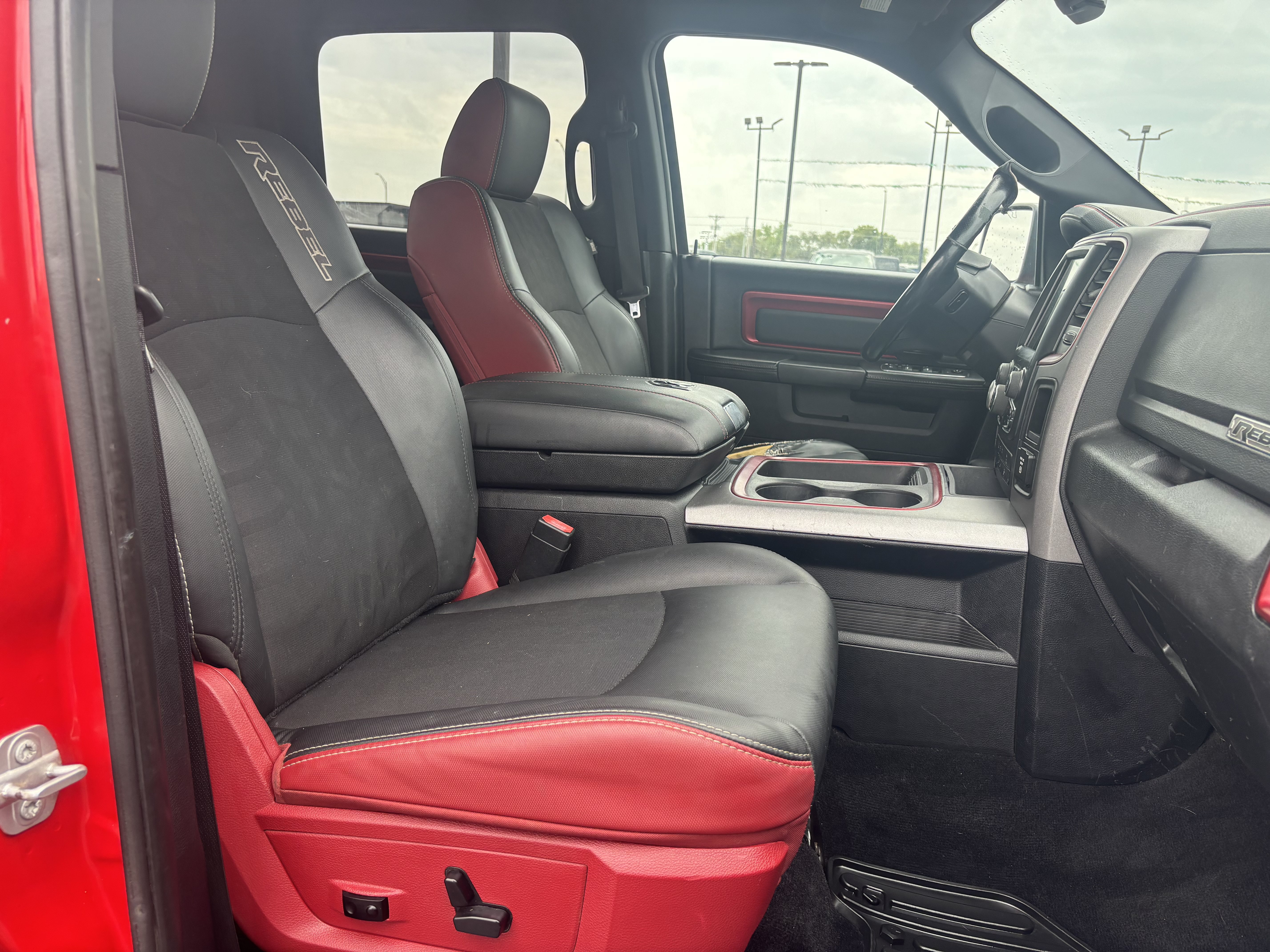 Used 2016 RAM 1500 Rebel AWD/4WD image 24