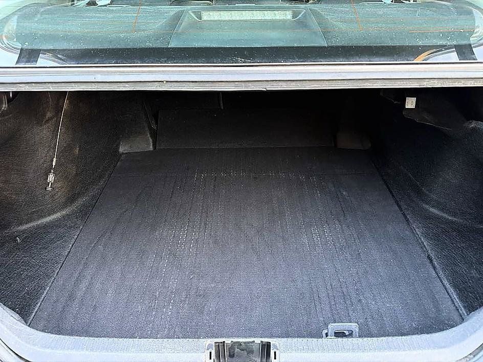 Used 2019 Toyota Camry SE FWD image 22