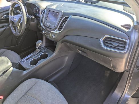 Used 2022 Chevrolet Equinox LT image 29