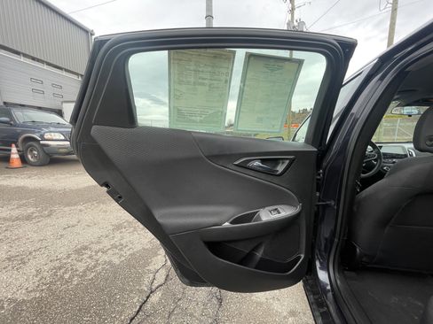 Used 2023 Chevrolet Malibu LT image 24