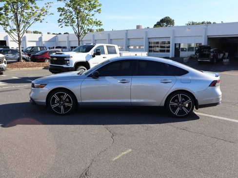 Used 2026 Honda Accord Sport image 7