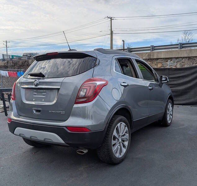 Used 2019 Buick Encore Preferred AWD/4WD image 5