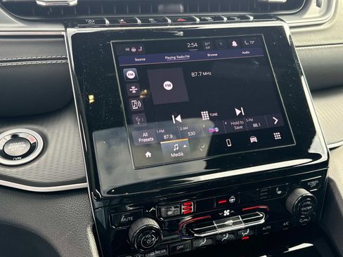 New 2025 Jeep Grand Cherokee L Laredo w/ Luxury Tech Group I image 35