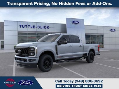 New 2026 Ford F350 Lariat w/ Black Appearance Package