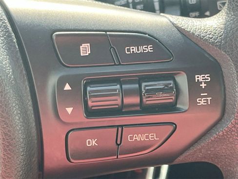 Used 2018 Kia Sorento L image 27