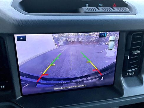 Used 2024 Ford Bronco Big Bend image 26