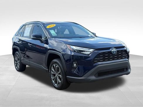Used 2024 Toyota RAV4 XLE Premium w/ Weather Package AWD/4WD image 31