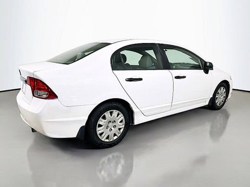 Used 2010 Honda Civic DX-VP image 7