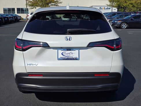 New 2026 Honda HR-V LX image 25