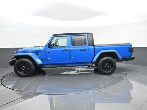 Used 2021 Jeep Gladiator Sport AWD/4WD image 5