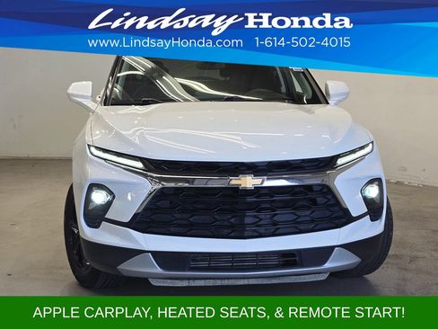 Used 2024 Chevrolet Blazer LT AWD/4WD image 2