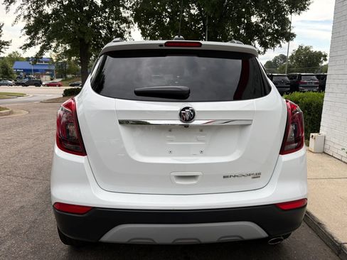 Used 2019 Buick Encore Preferred AWD/4WD image 6