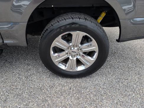 Certified 2019 Ford F150 XLT w/ Equipment Group 302A Luxury AWD/4WD image 14