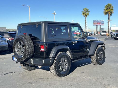 Used 2020 Jeep Wrangler Sport image 21