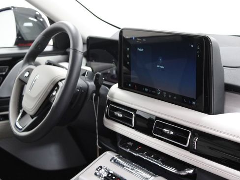 New 2026 Lincoln Aviator Reserve image 30