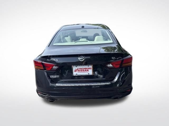 Used 2022 Nissan Altima 2.5 SL FWD image 6