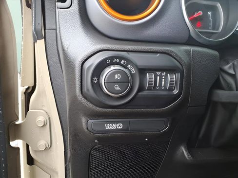 Used 2022 Jeep Gladiator Mojave w/ Trailer Tow Package image 14