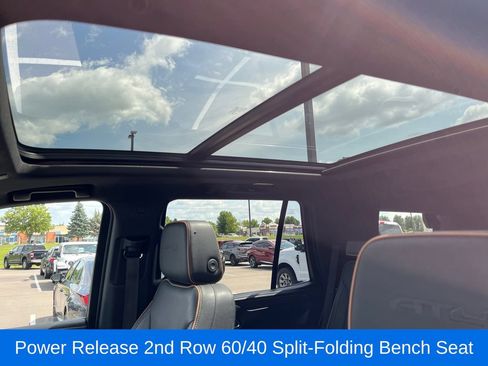 Used 2023 GMC Yukon AT4 w/ AT4 Premium Package AWD/4WD image 42