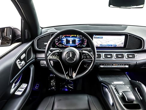 Used 2024 Mercedes-Benz GLE 350 4MATIC image 6