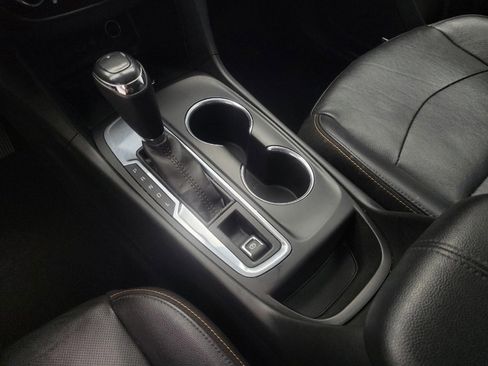 Used 2019 Chevrolet Equinox Premier image 26