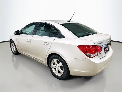 Used 2014 Chevrolet Cruze LT FWD image 7