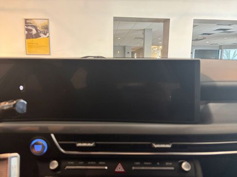 Used 2025 Hyundai Sonata SEL image 18