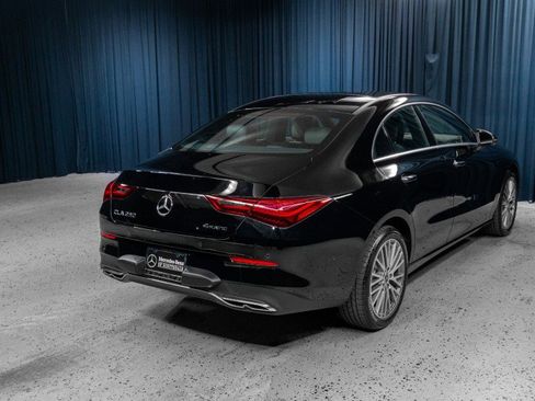 New 2025 Mercedes-Benz CLA 250 4MATIC image 5
