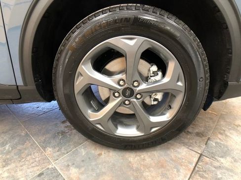 New 2026 Ford Escape ST-Line w/ Tech Pack #1 image 9