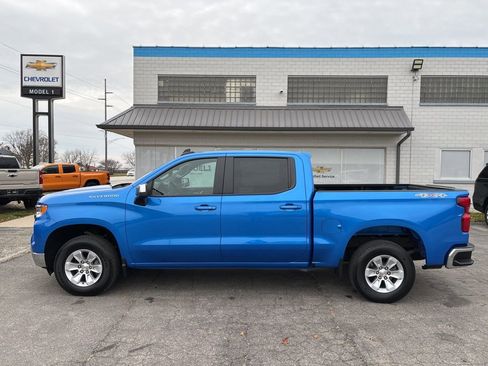 Used 2025 Chevrolet Silverado 1500 LT AWD/4WD image 7