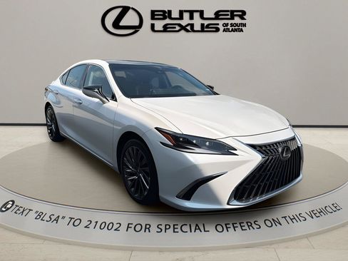 Used 2024 Lexus ES 350 Ultra Luxury w/ Accessory Package (Z2) FWD image 3