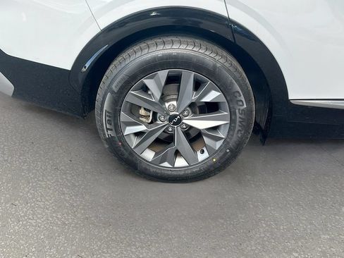 Certified 2024 Kia Sportage SX FWD image 32