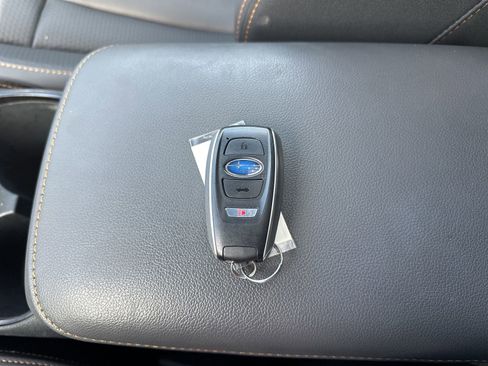 Used 2025 Subaru Outback Wilderness AWD/4WD image 7