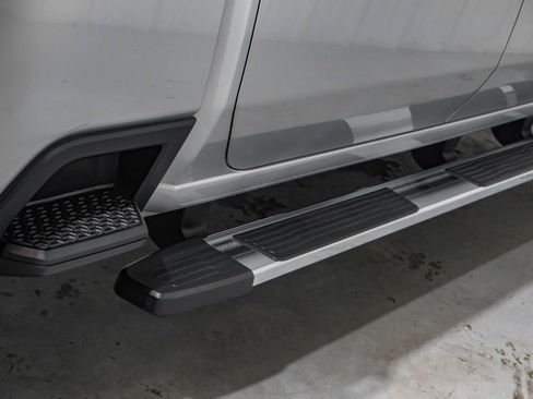 Used 2021 Chevrolet Silverado 3500 High Country w/ Snow Plow Prep/Camper Package image 56