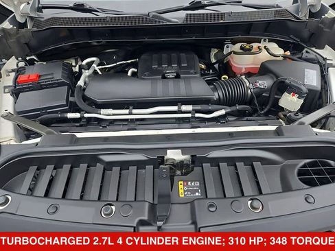 Used 2020 Chevrolet Silverado 1500 Custom w/ Custom Value Package AWD/4WD image 15