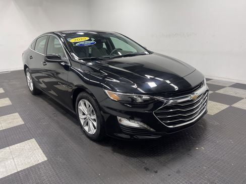 Used 2025 Chevrolet Malibu LT image 6