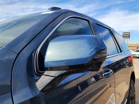 New 2026 GMC Yukon Denali w/ Denali Reserve Package image 11