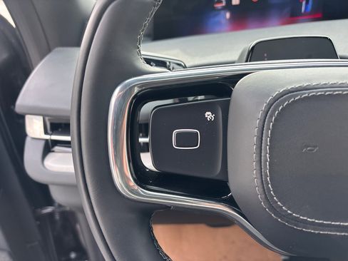 New 2026 Lincoln Navigator Reserve w/ Jet Appearance Package AWD/4WD image 16