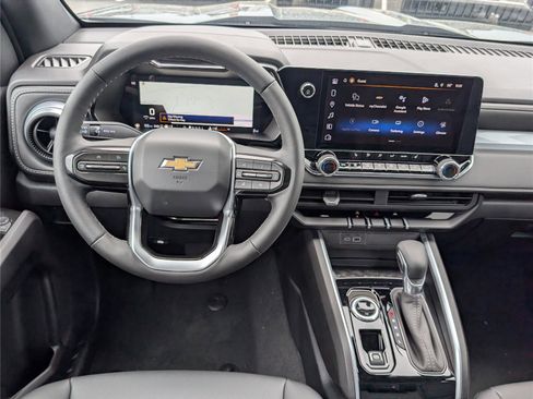 New 2026 Chevrolet Colorado LT w/ LT Convenience Package AWD/4WD image 12