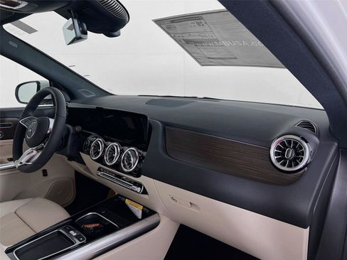 Certified 2026 Mercedes-Benz GLA 250 4MATIC image 25