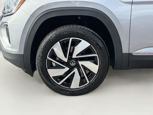 New 2026 Volkswagen Atlas SEL AWD/4WD image 41