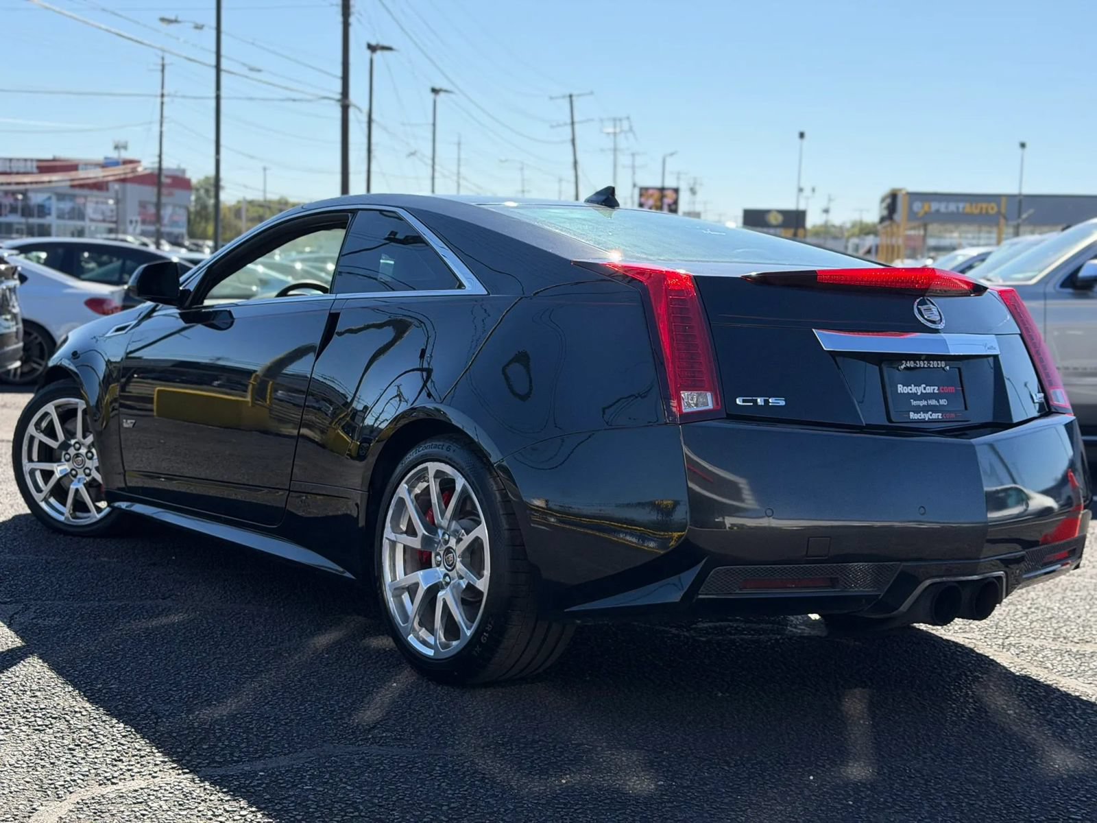 Used 2015 Cadillac CTS V RWD image 4