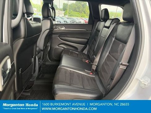 Used 2019 Jeep Grand Cherokee Laredo w/ Laredo X Package AWD/4WD image 28