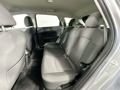 Used 2023 Kia Sportage LX AWD/4WD image 22