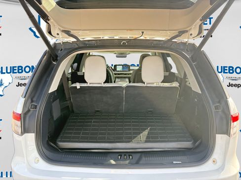 Used 2025 Lincoln Aviator Reserve w/ Equipment Group 201A AWD/4WD image 22