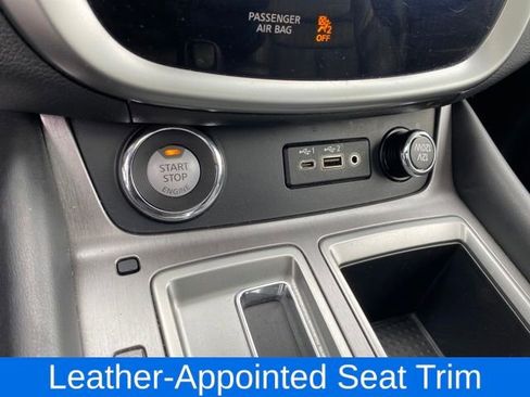 Used 2023 Nissan Murano SL AWD/4WD image 14