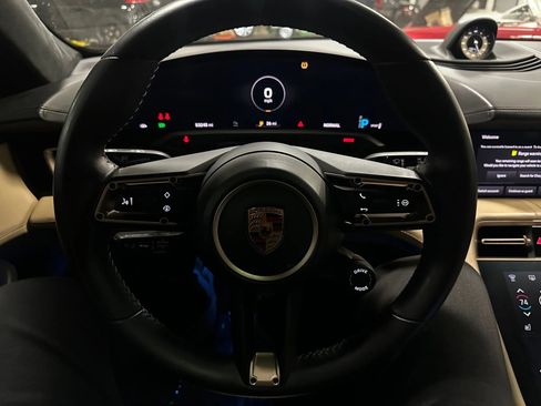 Used 2020 Porsche Taycan Turbo S image 30