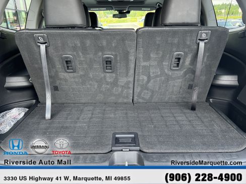 Used 2017 Honda Pilot Elite image 8