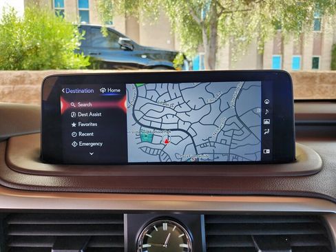 Used 2020 Lexus RX 350L Luxury image 43