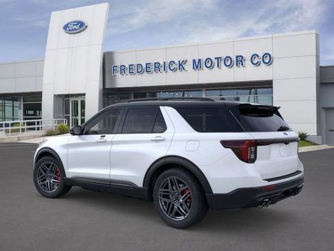 New 2026 Ford Explorer ST w/ Sun And Sound Package image 4